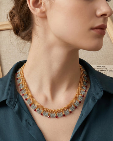 Scalloped Beadwork Necklace | Minimalist Companion I